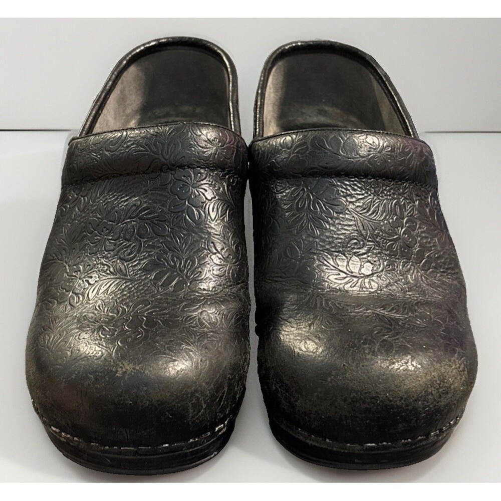 Dansko Professional Black Tooled Leather Clogs Shoes Size 37 7 No Inserts